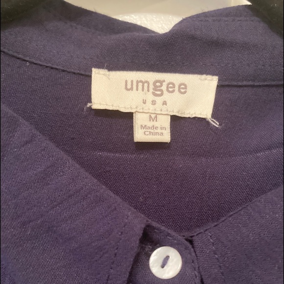 Embroidered button down - Picture 3 of 4